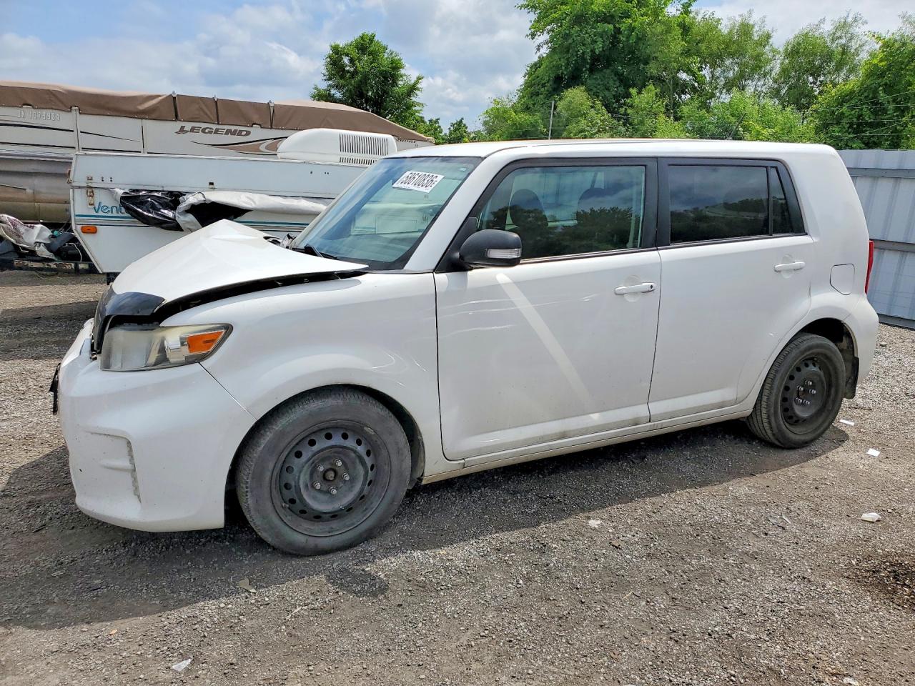 JTLZE4FE4FJ071972 · 2015 SCION XB