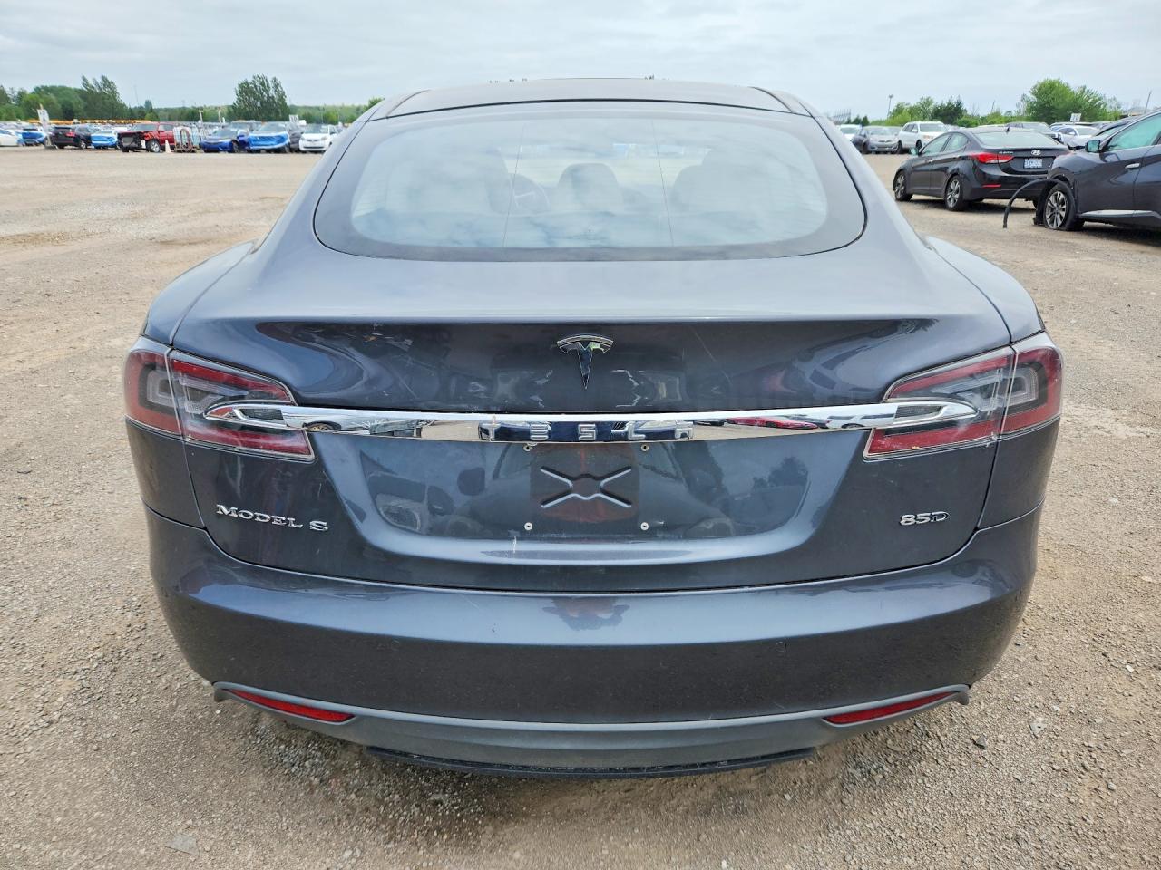 5YJSA1H20FF098975 · 2015 TESLA MODEL S · 6/12
