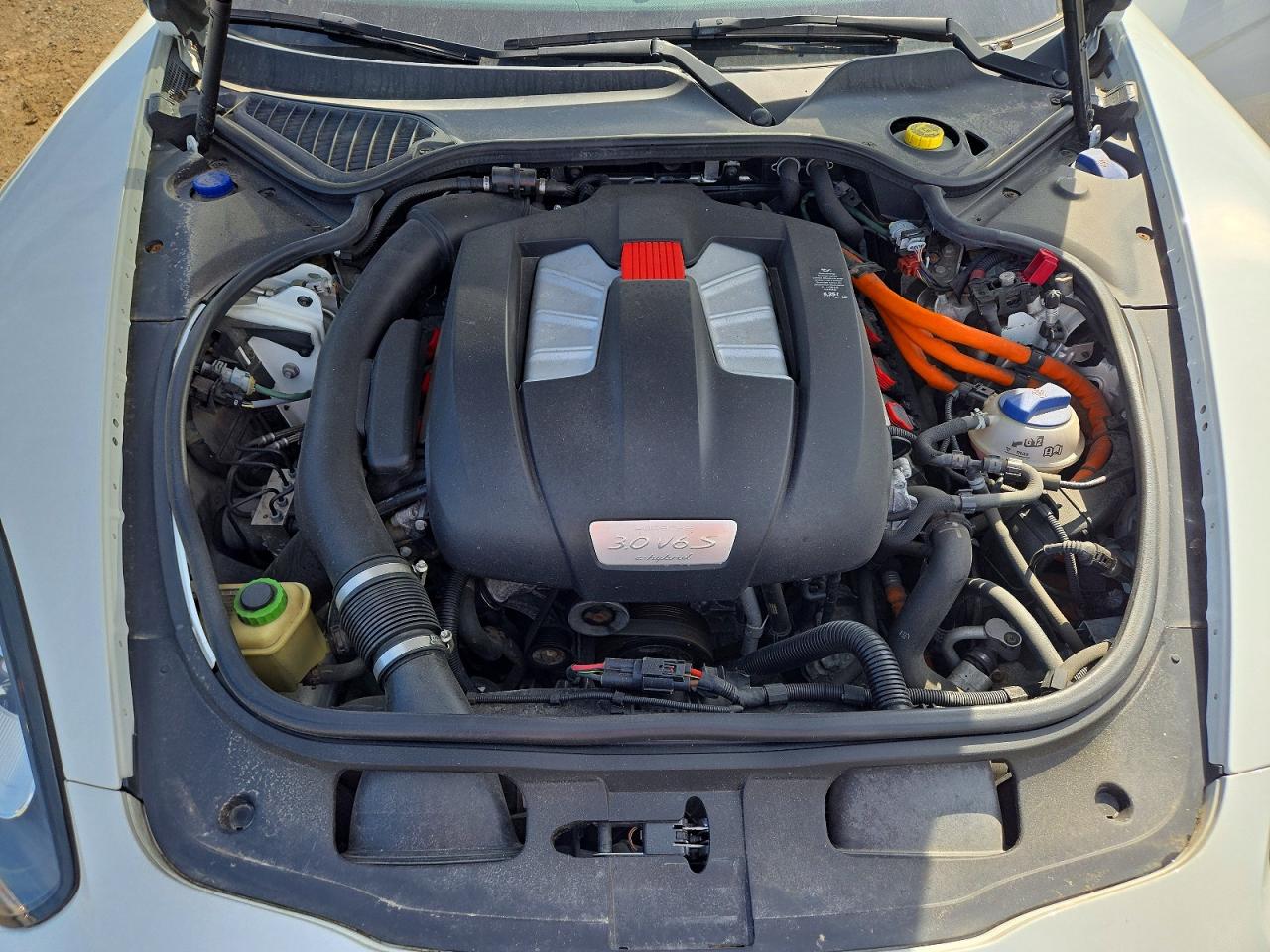 WP0AD2A73EL044211 · 2014 PORSCHE PANAMERA · 11/13