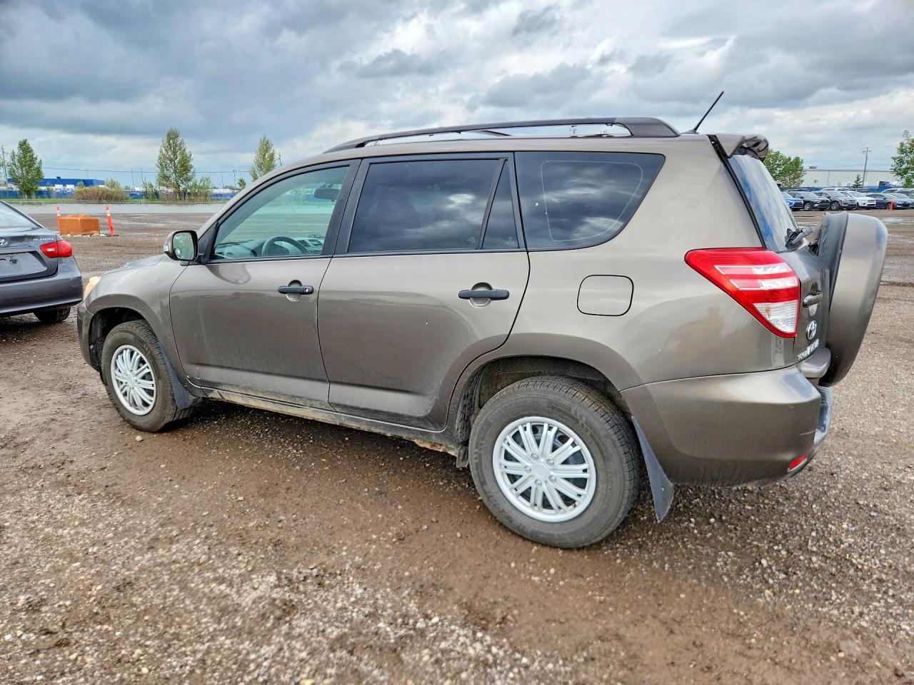2T3BF4DV1AW047782 · 2010 TOYOTA RAV4 · 2/13