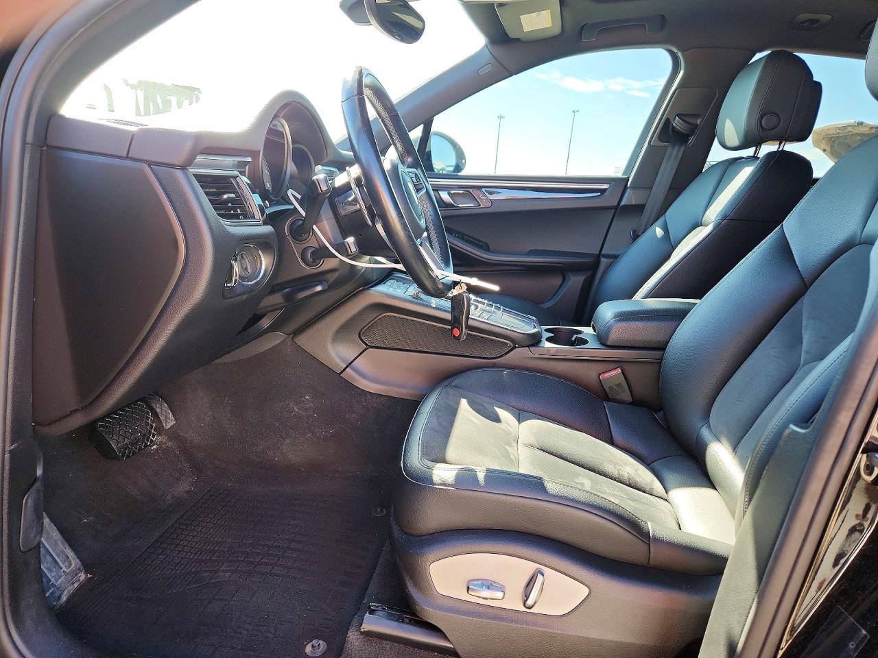 WP1AB2A53JLB31989 · 2018 PORSCHE MACAN · 7/14