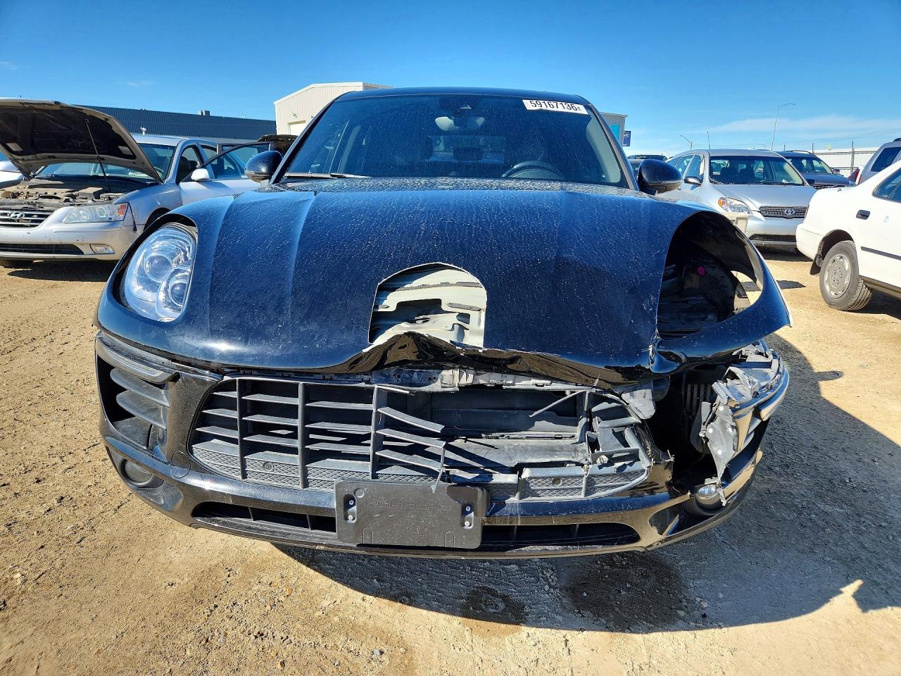 WP1AB2A53JLB31989 · 2018 PORSCHE MACAN · 5/14