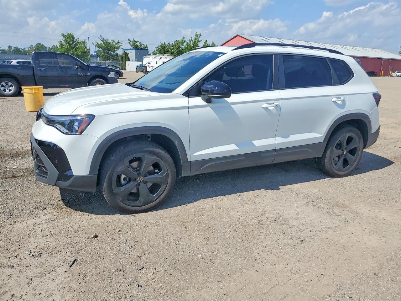 3VV2C7B2XSM080996 · 2025 VOLKSWAGEN TAOS