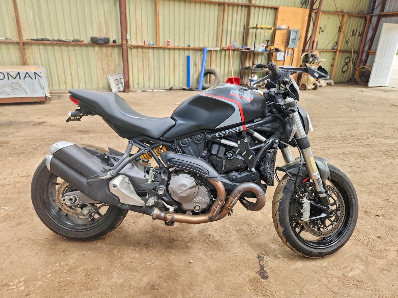 2020 DUCATI MONSTER