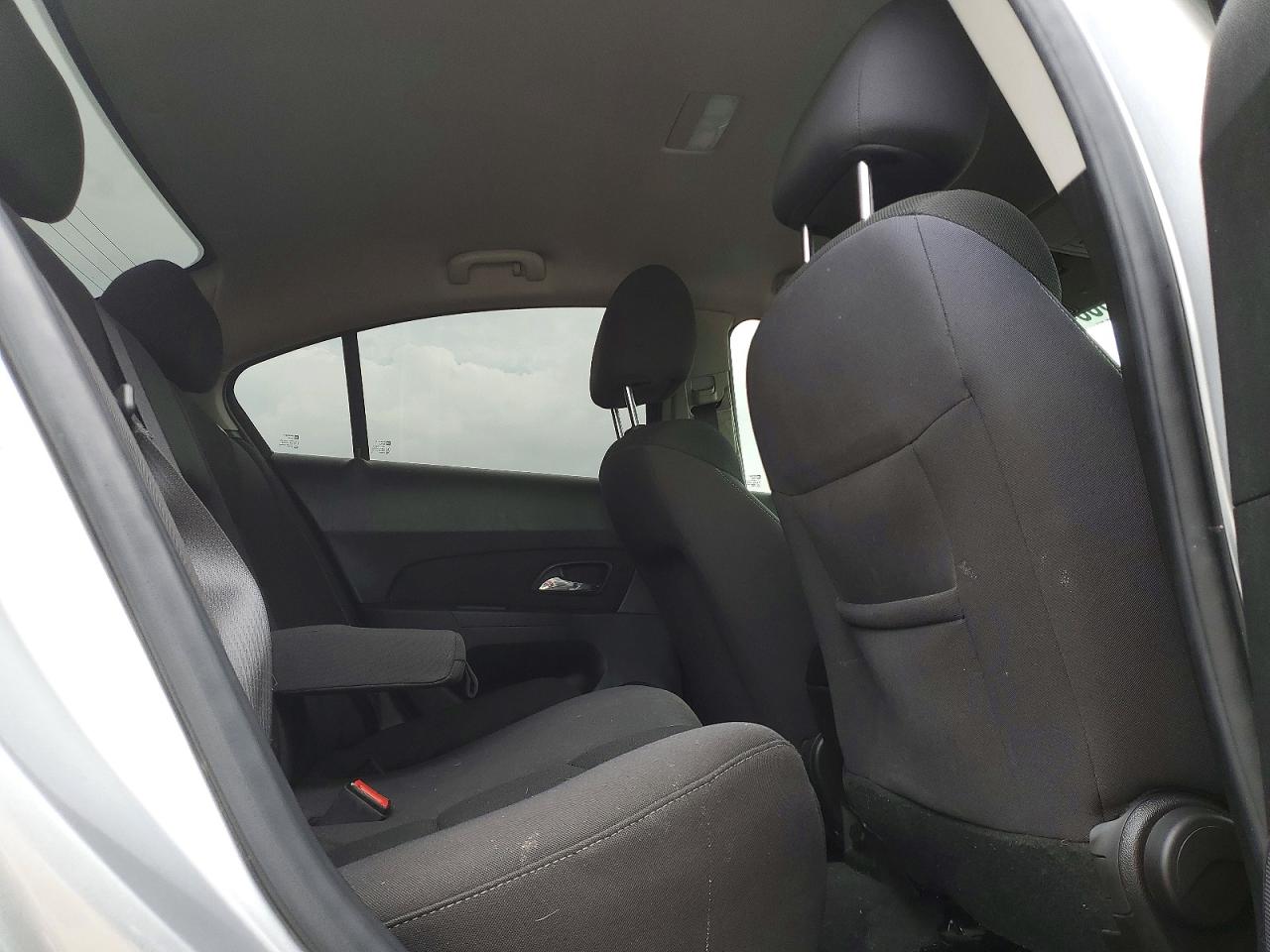 1G1PE5SB6G7164813 · 2016 CHEVROLET CRUZE LIMITED · 10/12