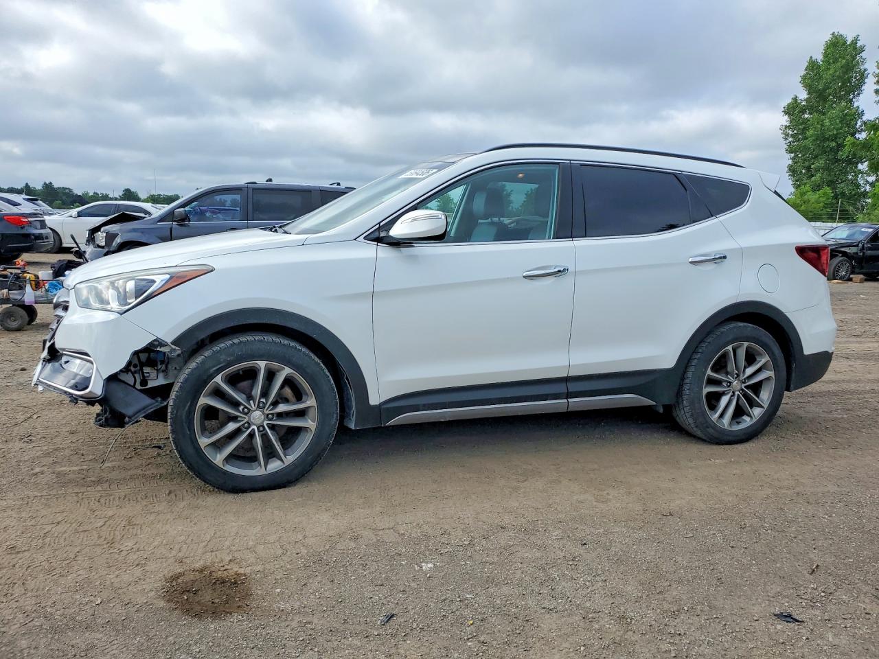 5XYZUDLA4HG471047 · 2017 HYUNDAI SANTA FE SPORT