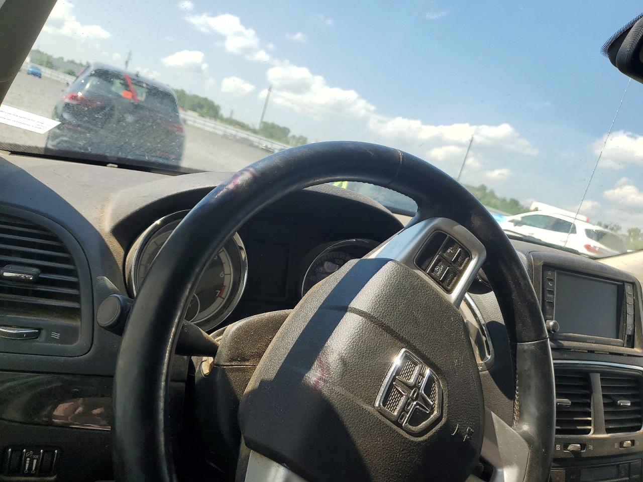 2C4RDGDGXJR323443 · 2018 DODGE GRAND CARAVAN · 9/13