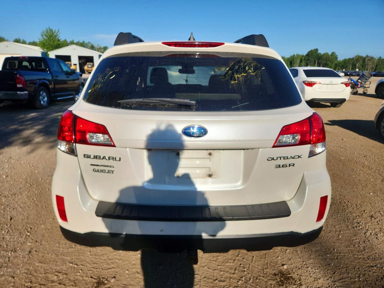 4S4BRDLC3B2344436 · 2011 SUBARU OUTBACK · 6/13