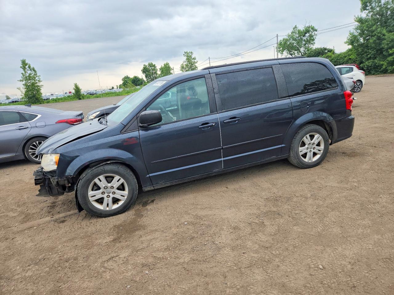 2C4RDGBG0DR820900 · 2013 DODGE GRAND CARAVAN