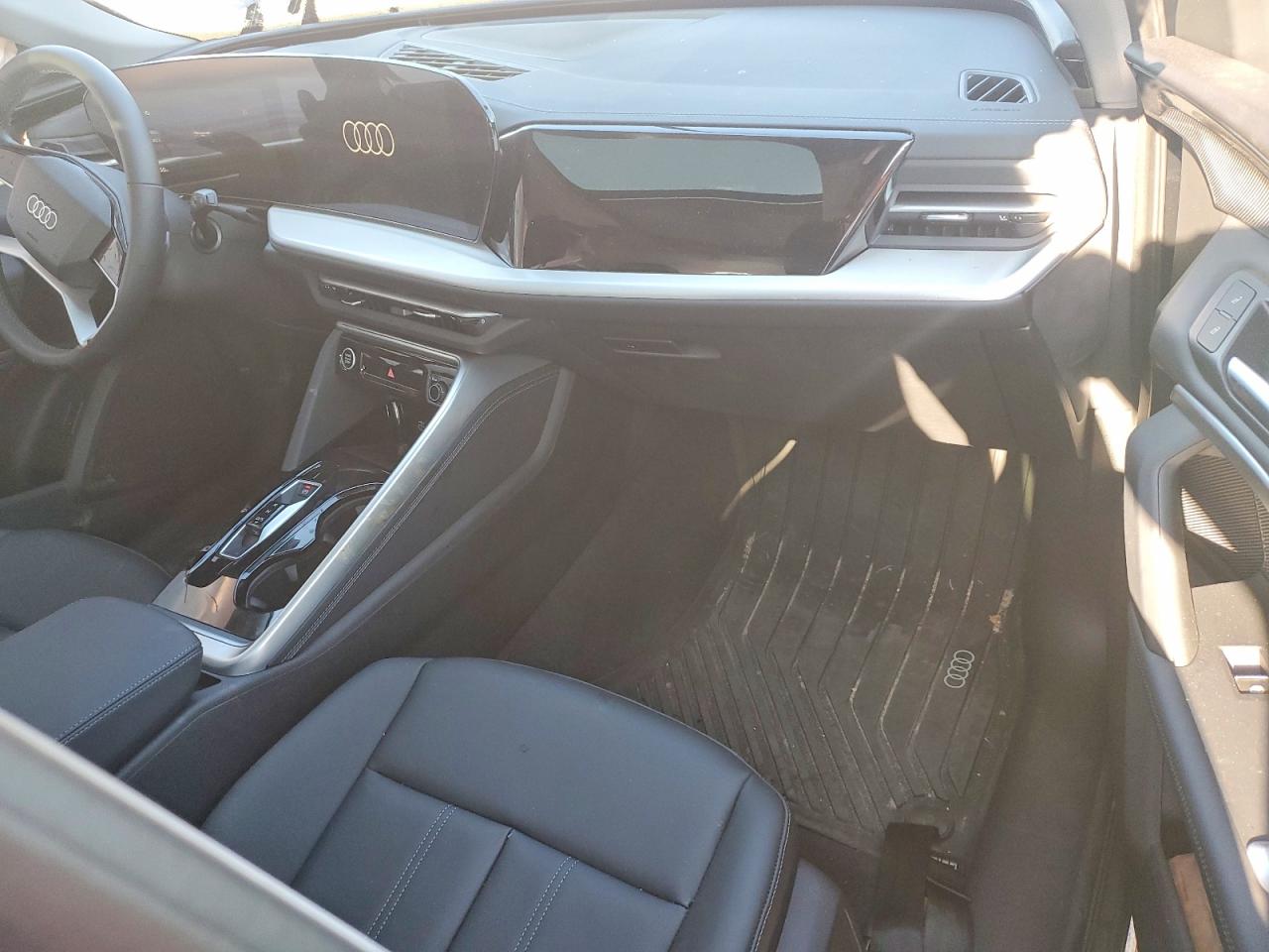 WA11AAGU3S2071341 · 2025 AUDI Q5 · 8/12