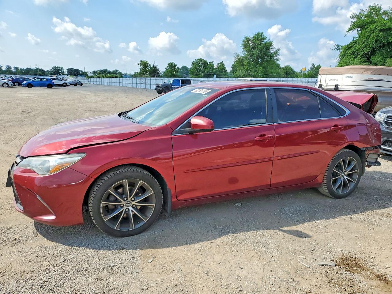 2016 TOYOTA CAMRY