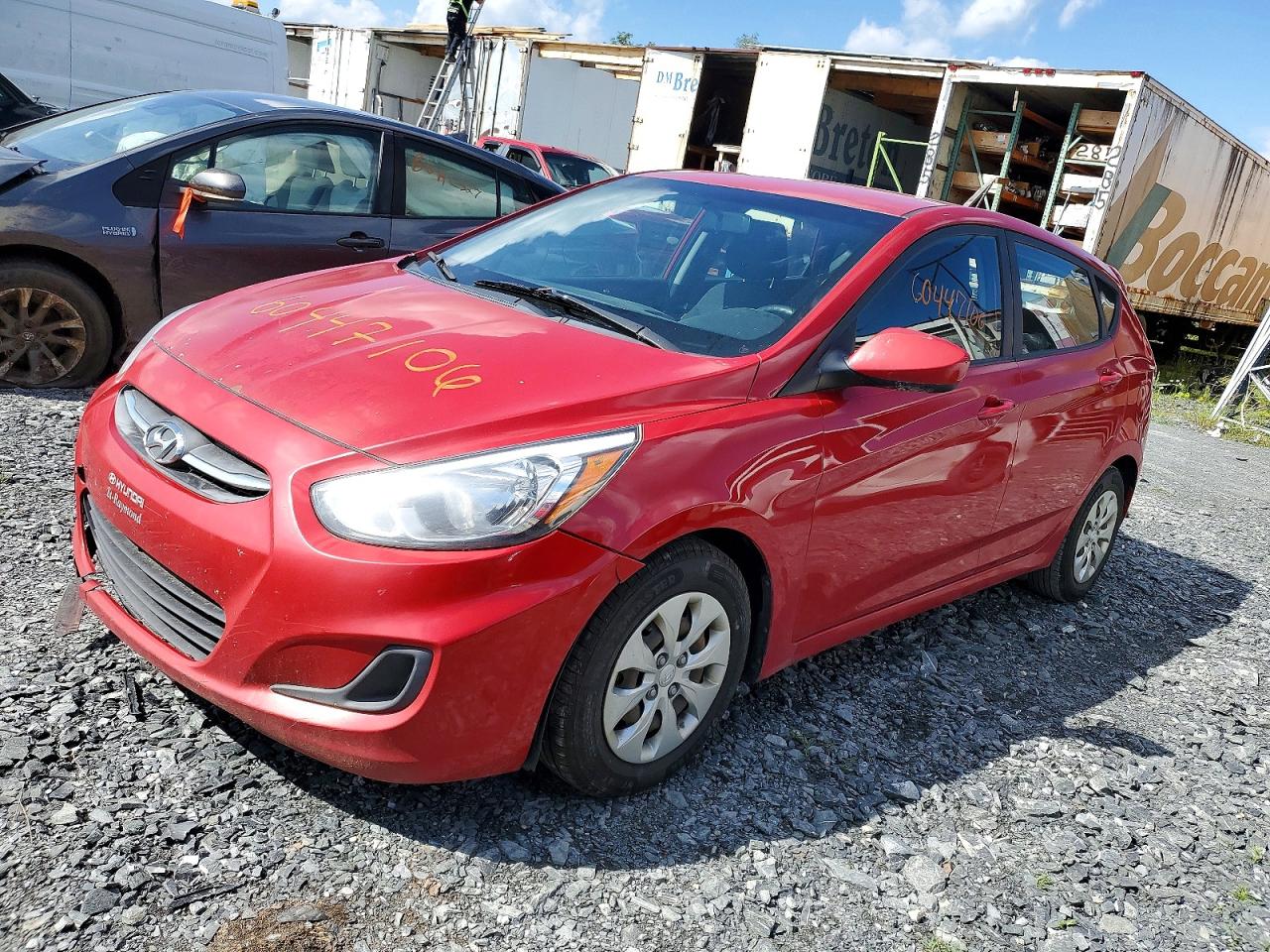 KMHCT5AE1GU290940 · 2016 HYUNDAI ACCENT