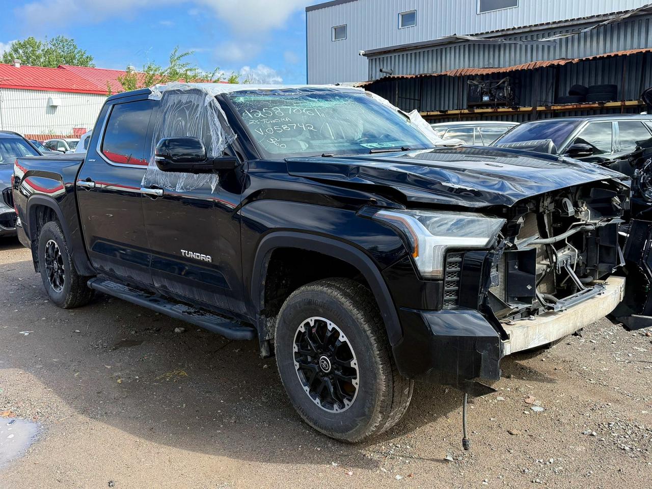 5TFJA5DB8PX058742 · 2023 TOYOTA TUNDRA