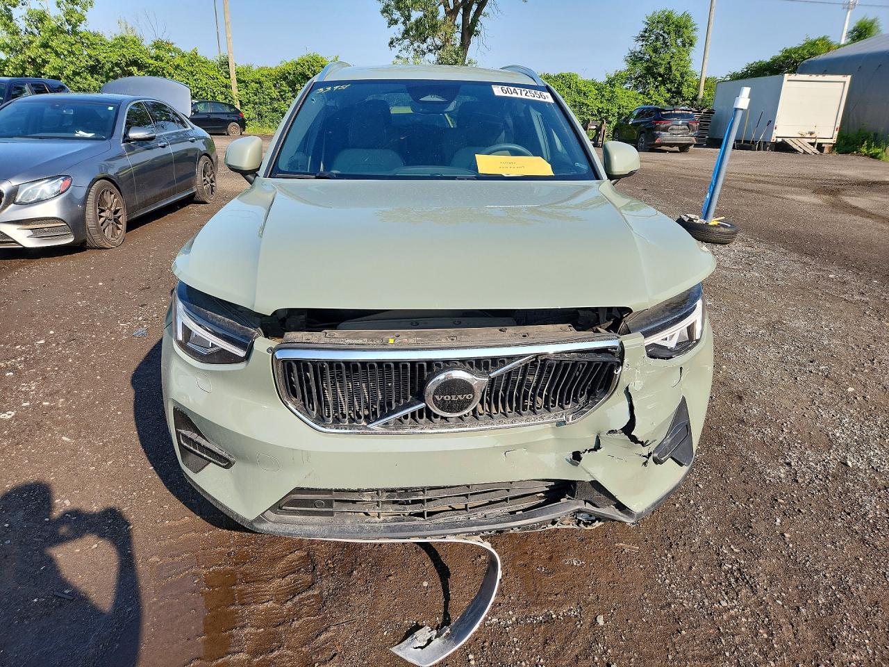 YV4L12UV7P2022942 · 2023 VOLVO XC40 · 5/12