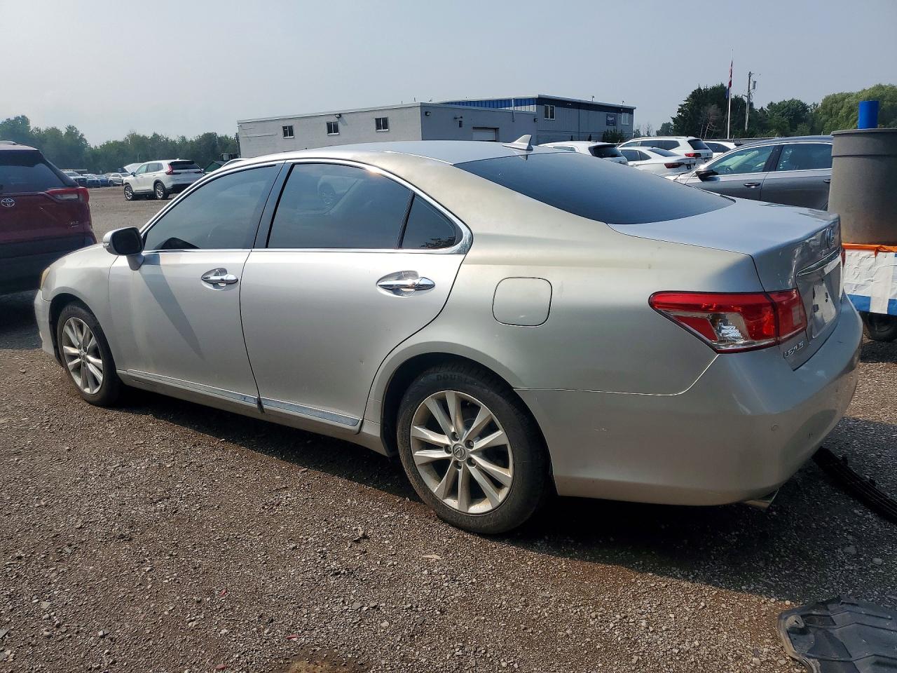 JTHBK1EG5A2397935 · 2010 LEXUS ES · 2/13