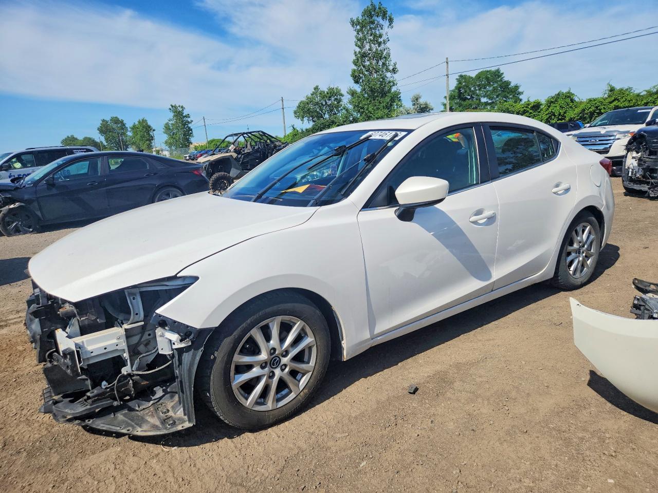 3MZBM1V7XEM104375 · 2014 MAZDA 3