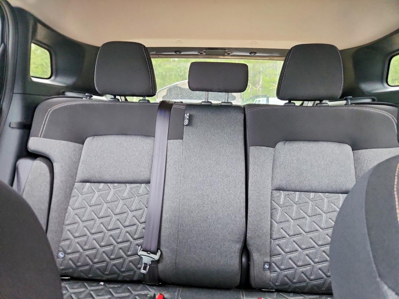 3N8AP6CB1SL421106 · 2025 NISSAN KICKS · 10/14