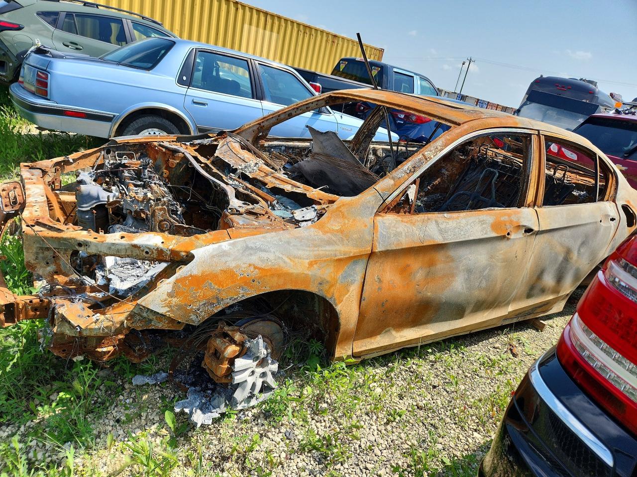 1HGCR2F56HA805817 · 2017 HONDA ACCORD