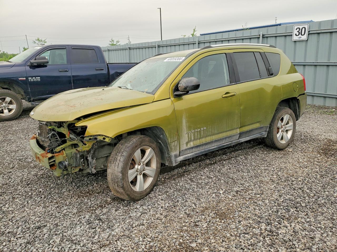 1C4NJCABXCD615284 · 2012 JEEP COMPASS