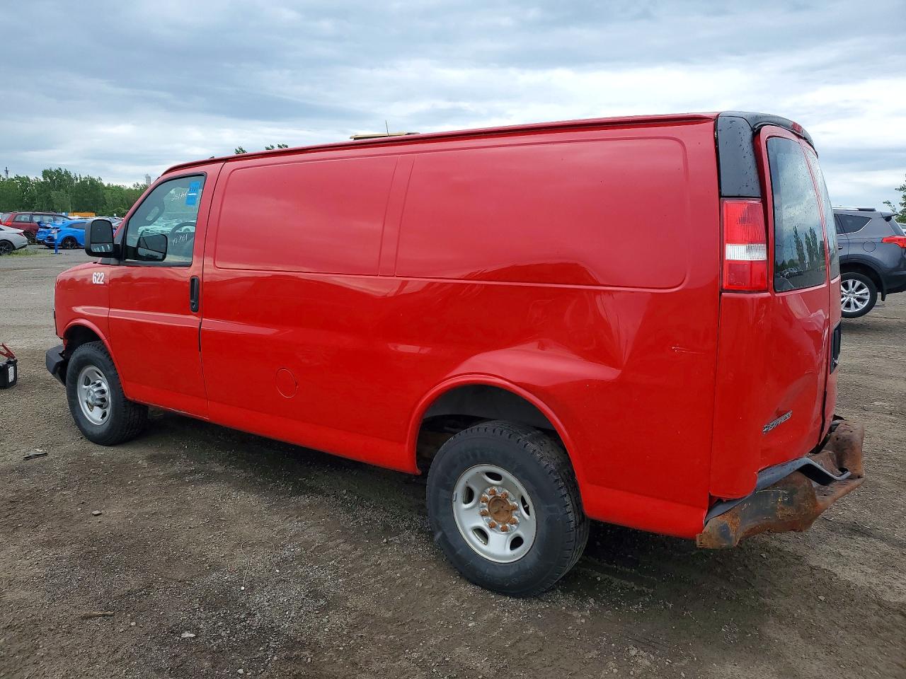 1GCWGAFPXK1275307 · 2019 CHEVROLET EXPRESS G2500 · 2/12