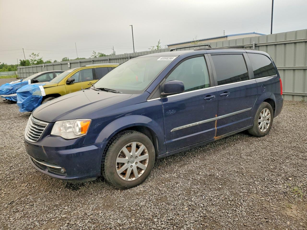 2C4RC1BG5FR720911 · 2015 CHRYSLER TOWN & COUNTRY