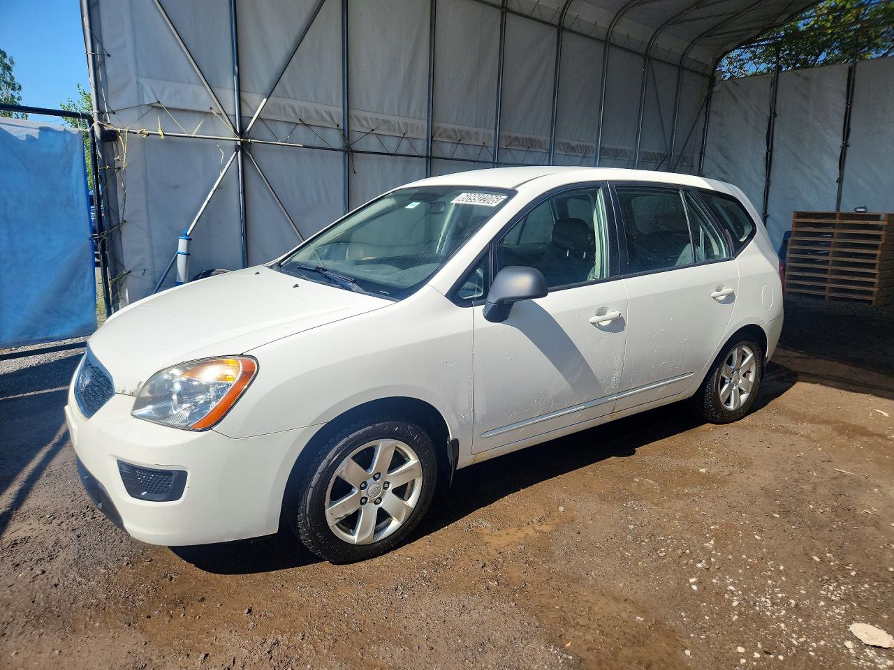 2012 KIA RONDO