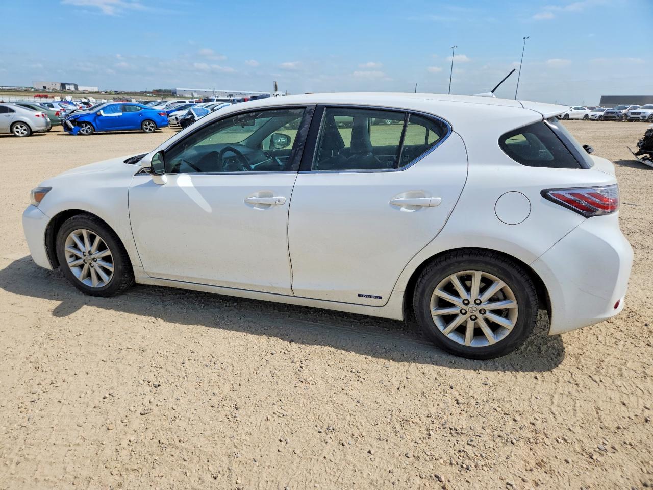 JTHKD5BH1C2098220 · 2012 LEXUS CT · 2/12