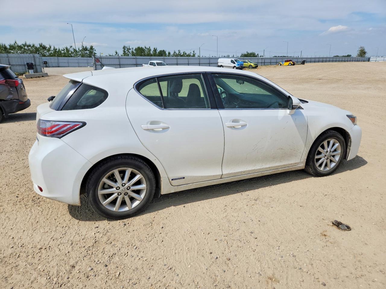 JTHKD5BH1C2098220 · 2012 LEXUS CT · 3/12