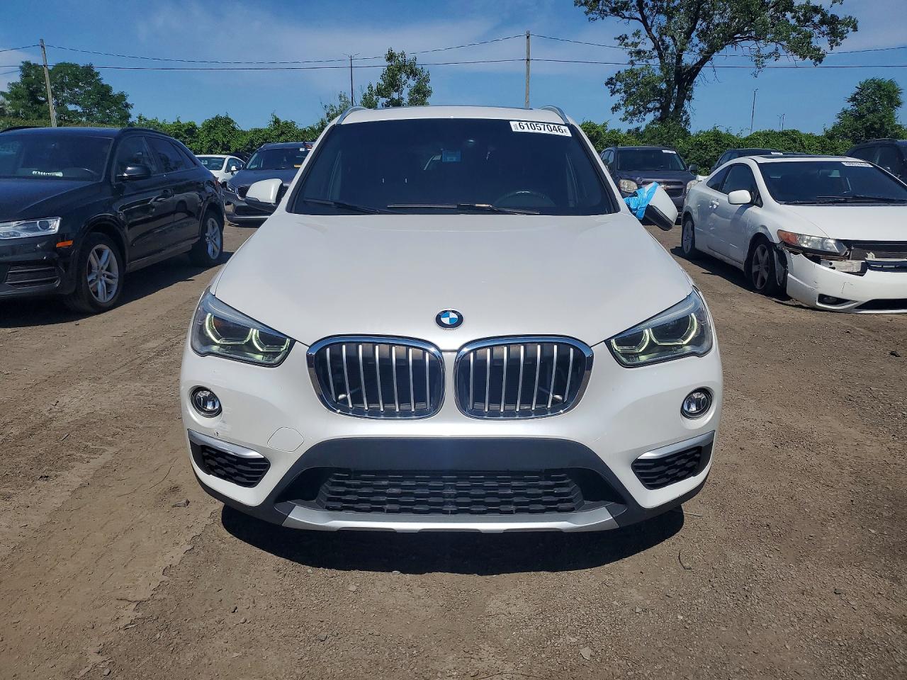 WBXHT3C34J5F91283 · 2018 BMW X1 · 5/13