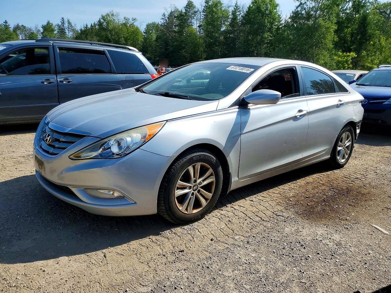 2012 HYUNDAI SONATA