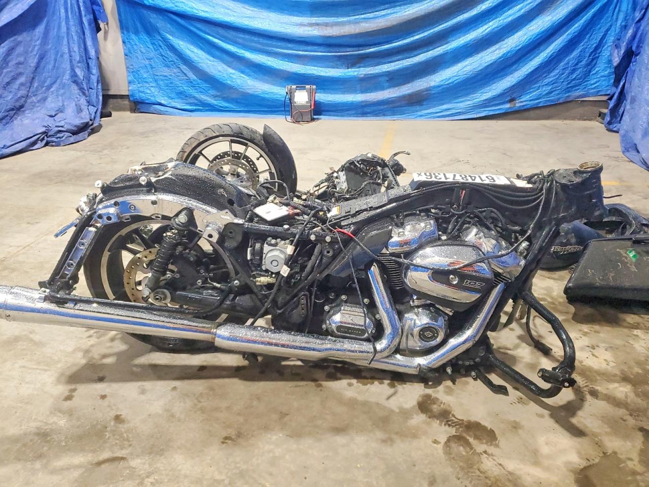 5HD1KBC35LB668148 · 2020 HARLEY-DAVIDSON FLHX
