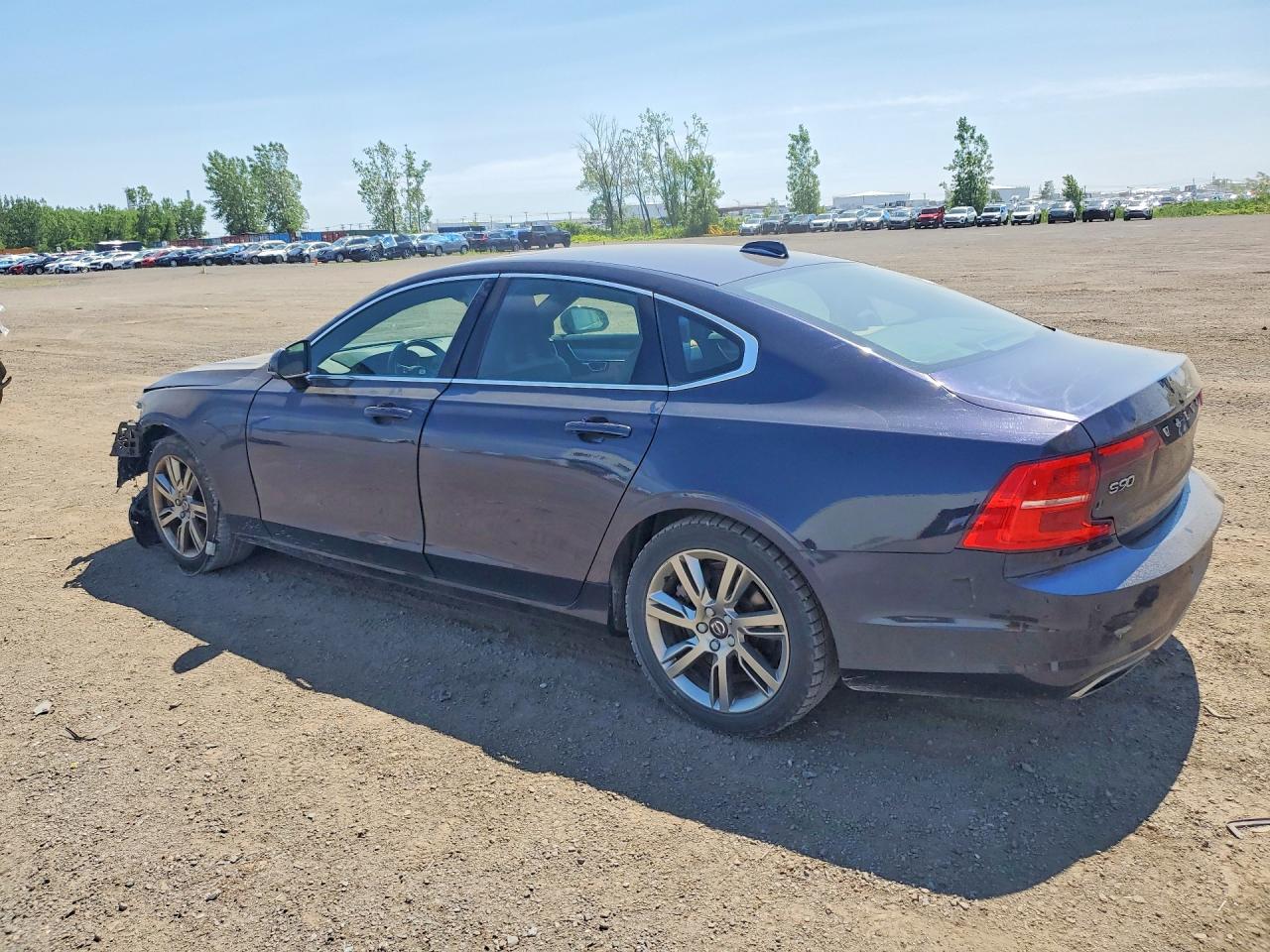 YV1A22MK0H1007889 · 2017 VOLVO S90 · 2/13