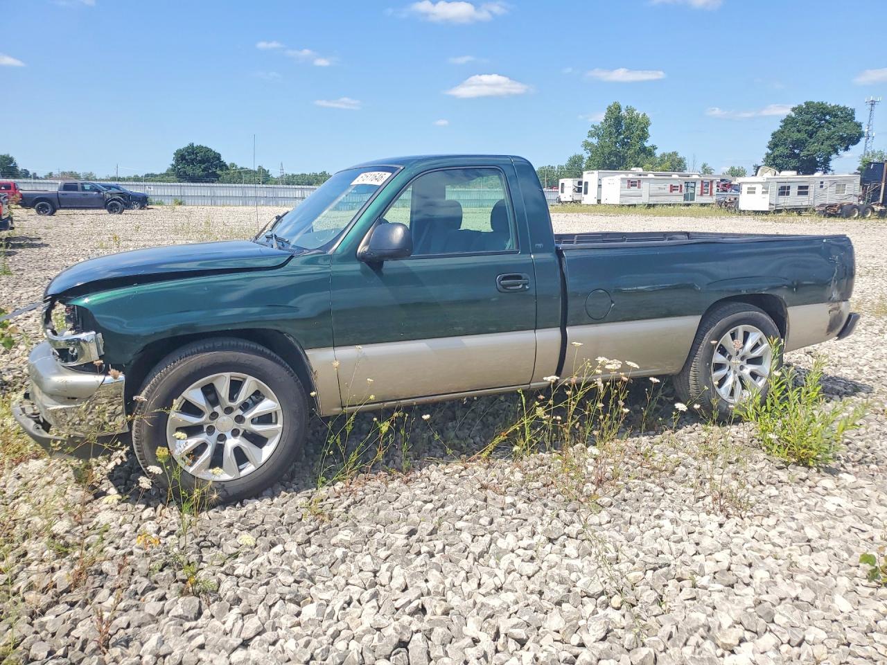 1GTEC14V32Z****** · 2002 GMC NEW SIERRA