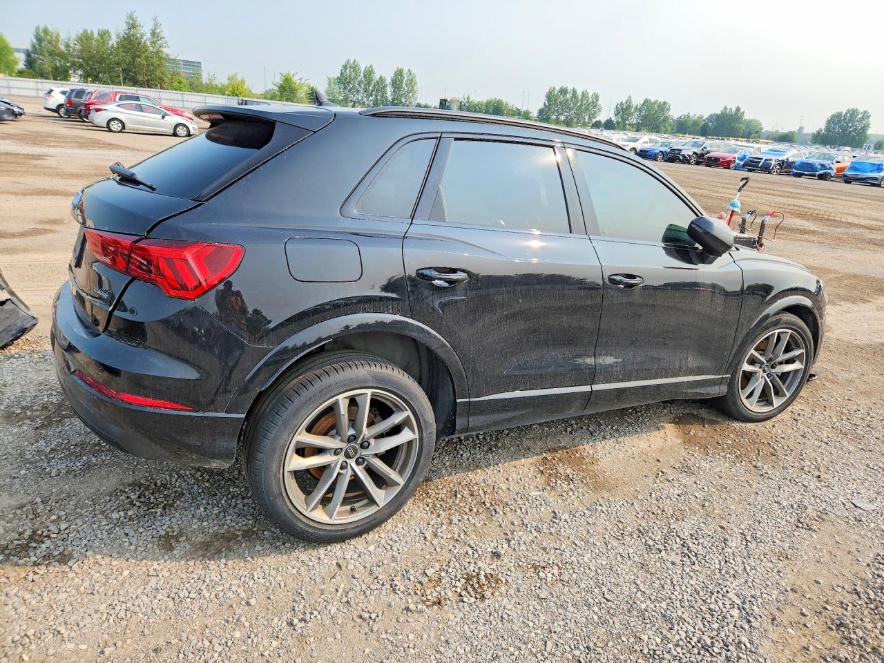 WA1AECF31P1117500 · 2023 AUDI Q3 · 3/14