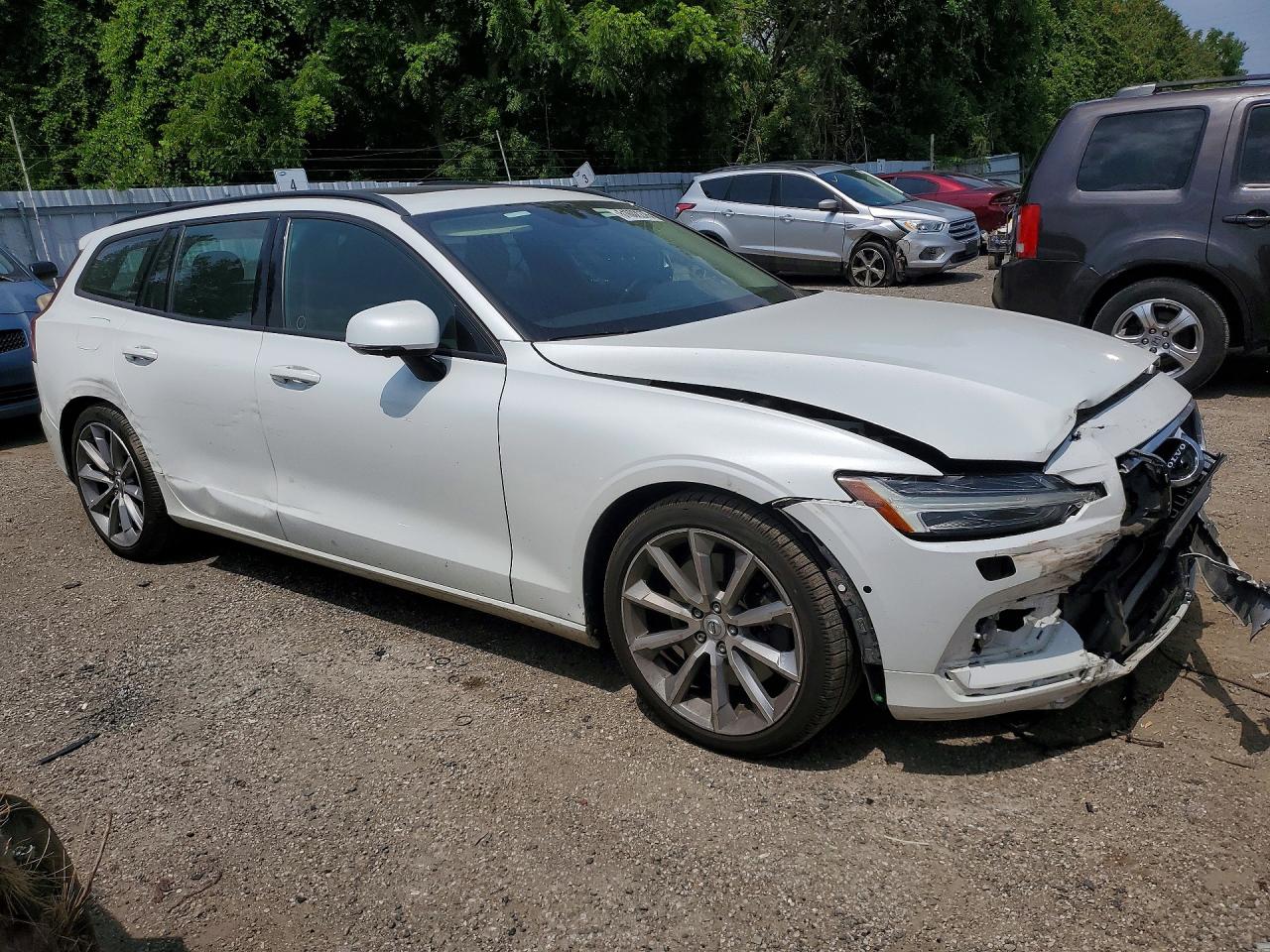 YV1A22SK8K1010534 · 2019 VOLVO V60 · 4/12