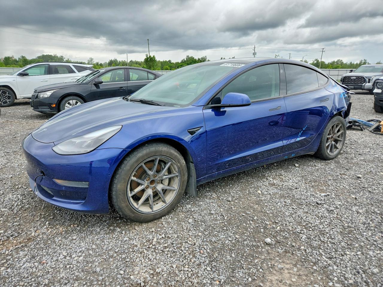 5YJ3E1EA2NF331578 · 2022 TESLA MODEL 3