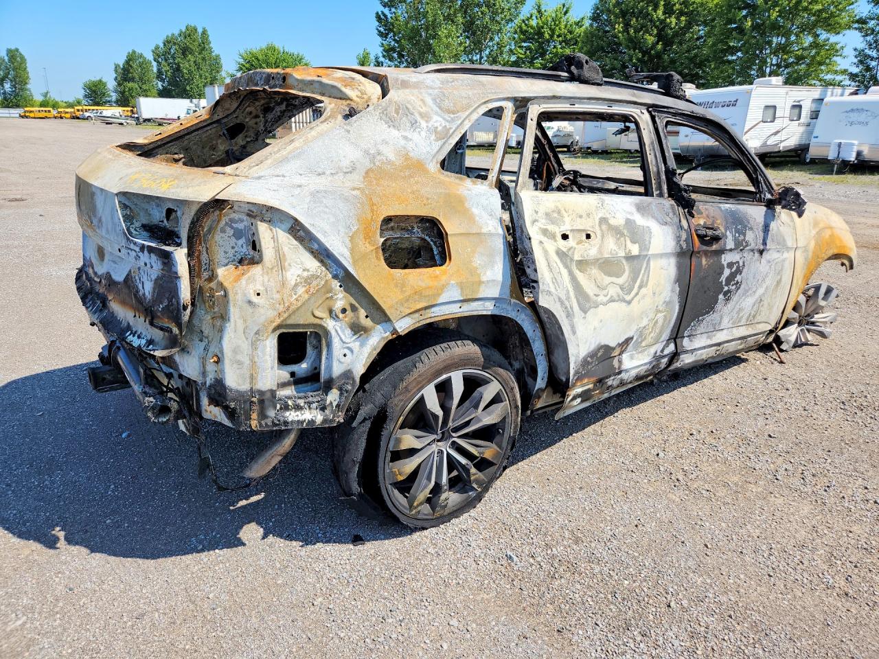 1V2FE2CA5NC202252 · 2022 VOLKSWAGEN ATLAS CROSS SPORT · 3/12