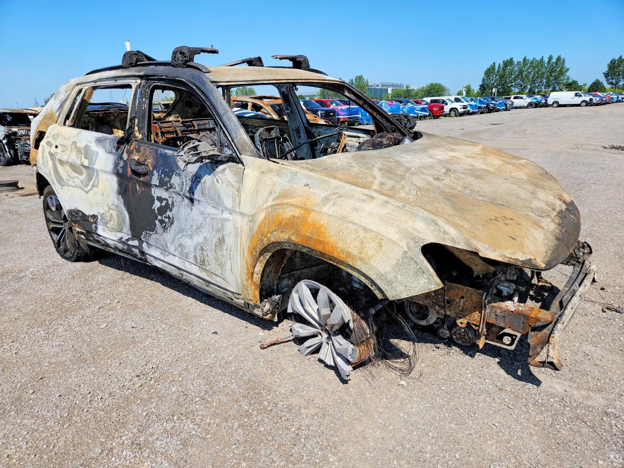 1V2FE2CA5NC202252 · 2022 VOLKSWAGEN ATLAS CROSS SPORT · 4/12