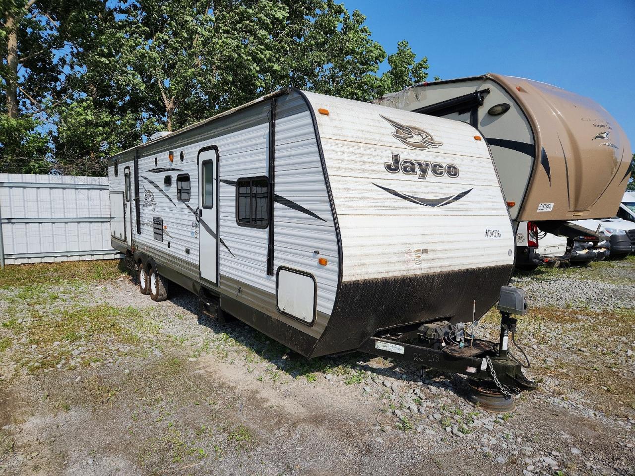 1UJBJ0BS6G17T0052 · 2016 JAYCO JAY TRAILERS