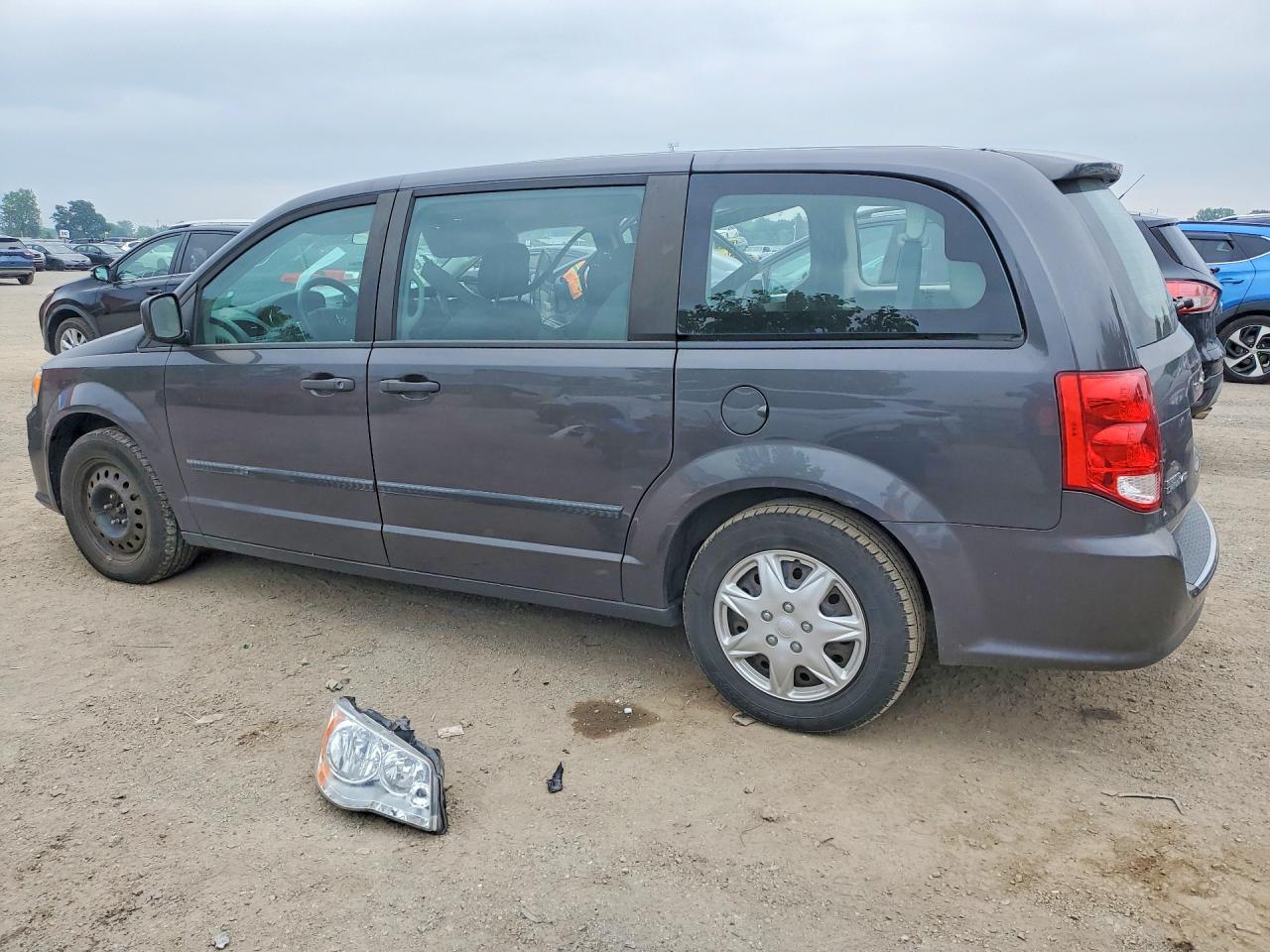 2C4RDGBG9HR874184 · 2017 DODGE GRAND CARAVAN · 2/13