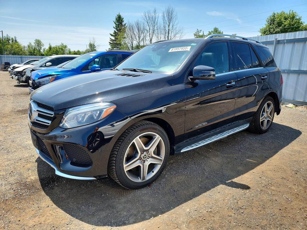 4JGDA5GB8HA989833 · 2017 MERCEDES-BENZ GLE