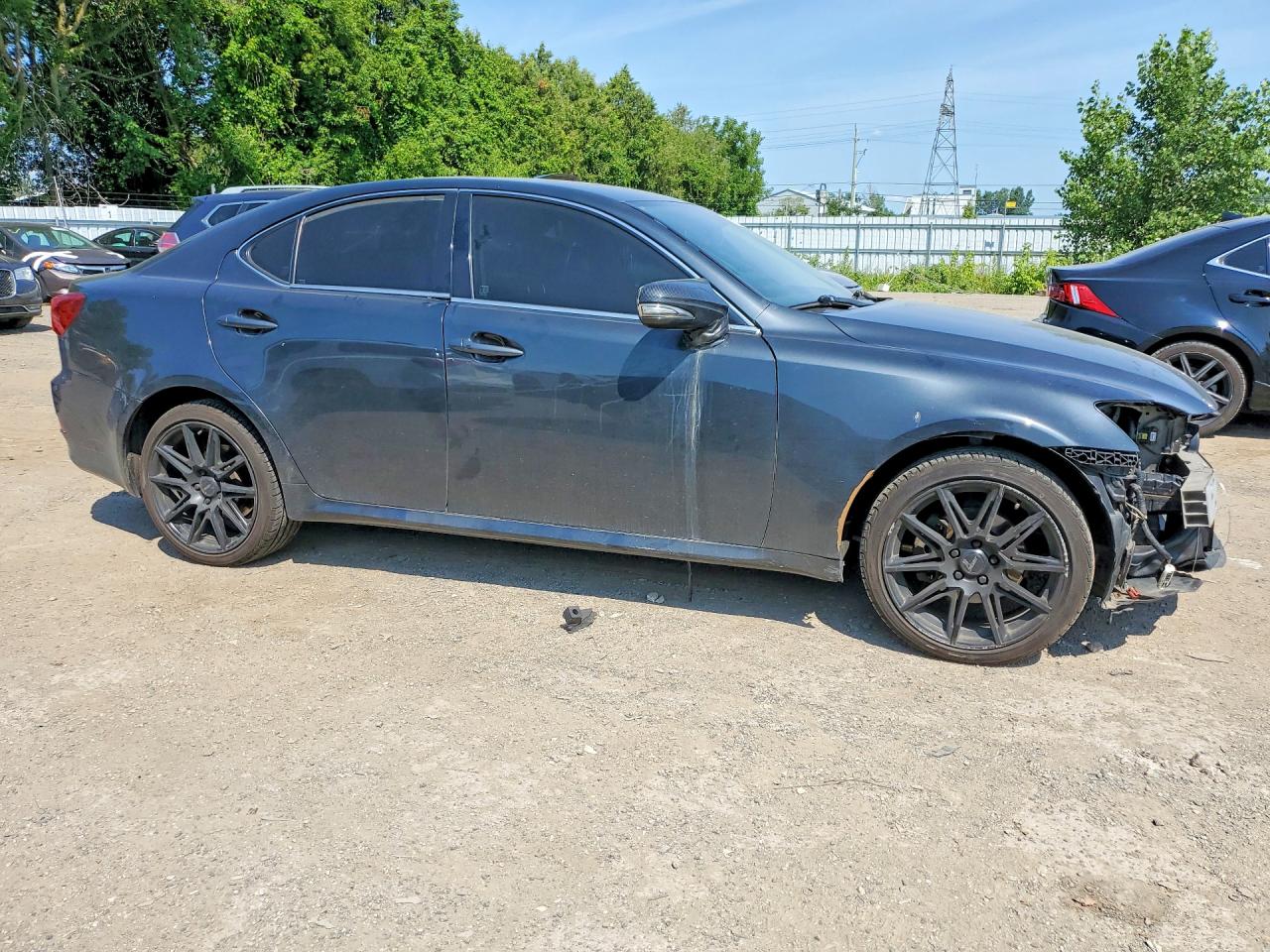 JTHCF5C25A5036887 · 2010 LEXUS IS · 4/13