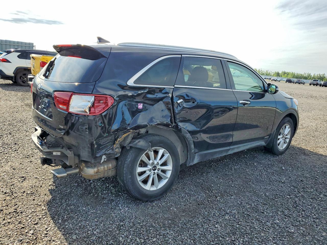 5XYPGDA50KG588281 · 2019 KIA SORENTO · 3/14