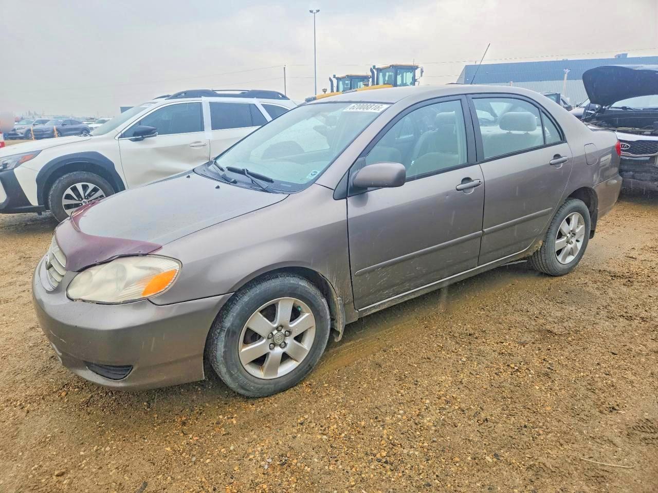 2T1BR32EX4C814743 · 2004 TOYOTA COROLLA