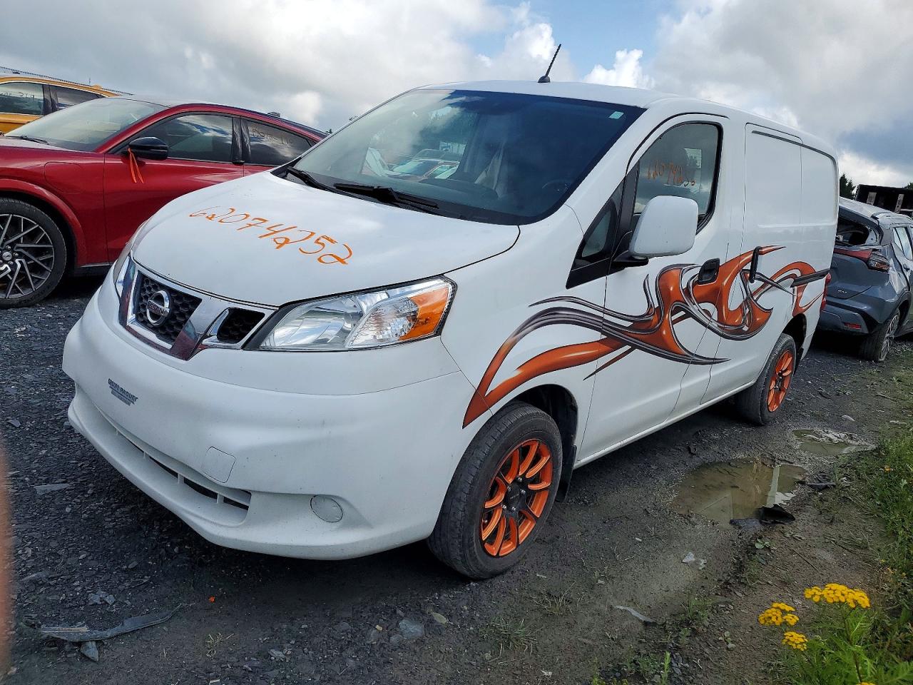 3N6CM0KN6FK701781 · 2015 NISSAN NV200
