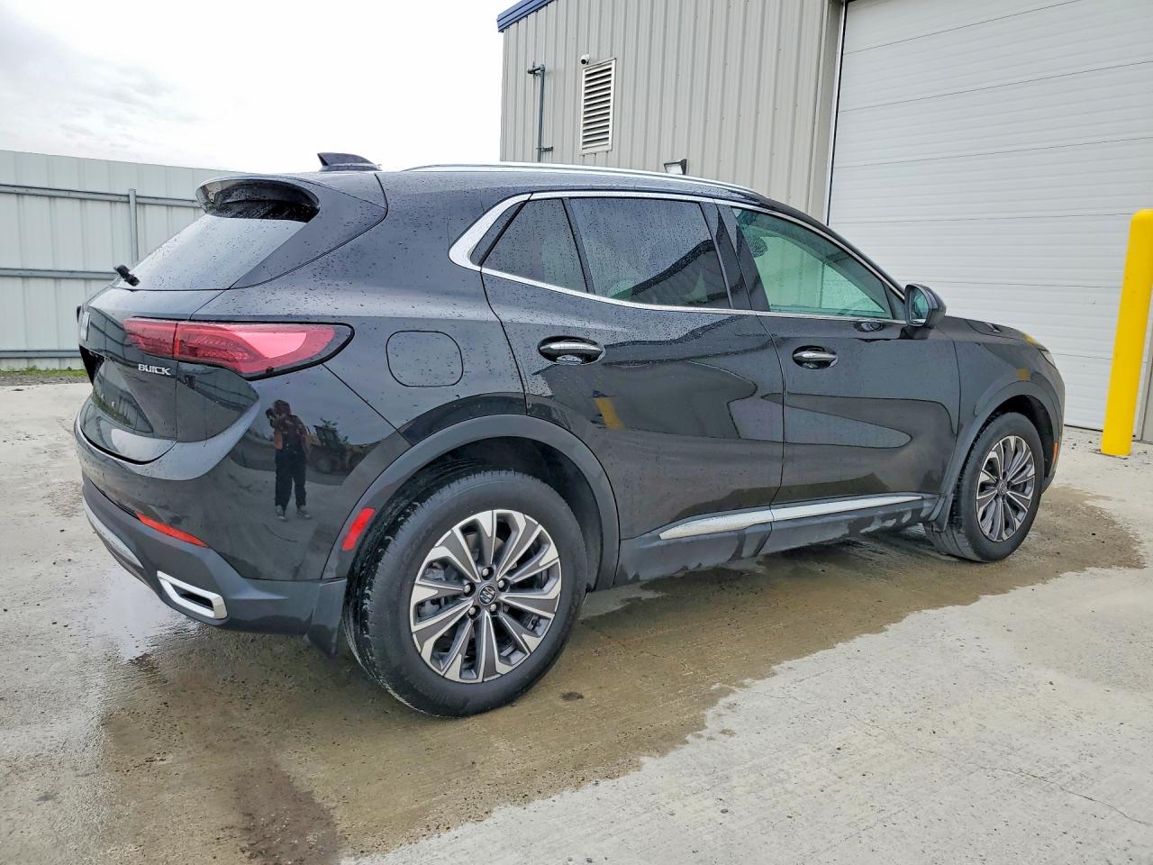 LRBFZKE48SD078172 · 2025 BUICK ENVISION · 3/13