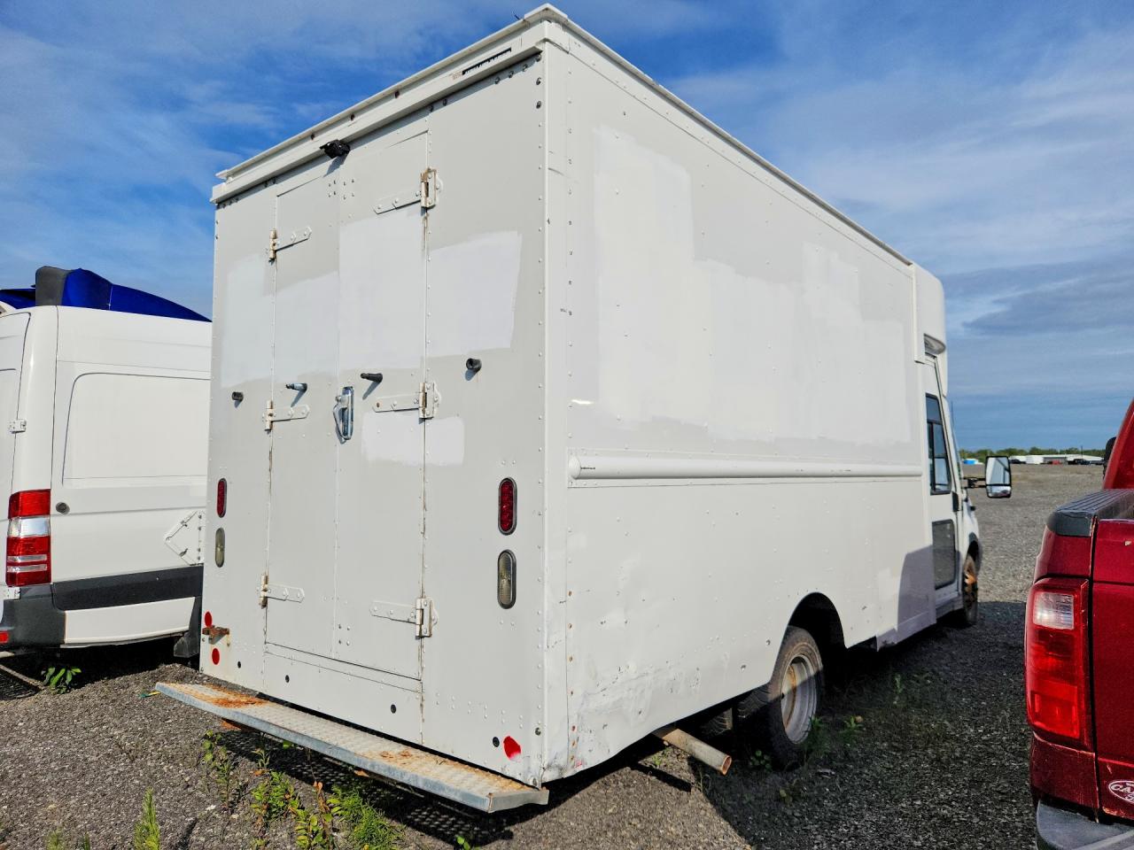 1FDES8PM9GKB21238 · 2016 FORD TRANSIT · 3/14