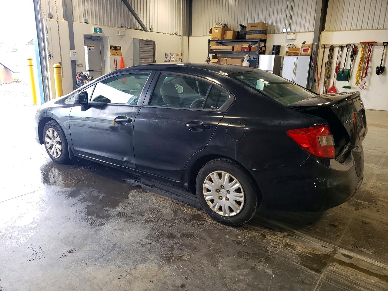 2HGFB2F44CH049312 · 2012 HONDA CIVIC · 2/12