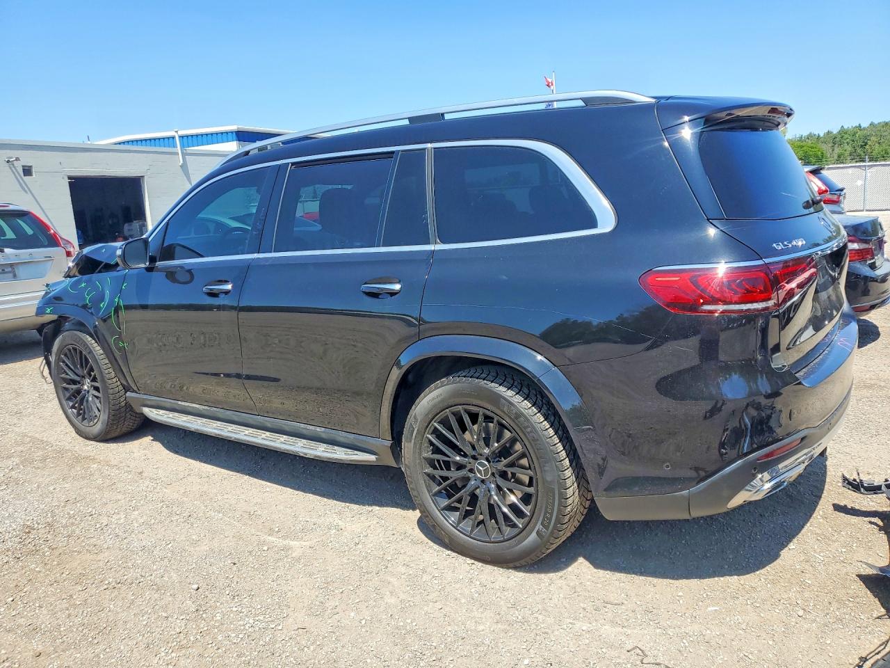 4JGFF5KE2NA617945 · 2022 MERCEDES-BENZ GLS · 2/14