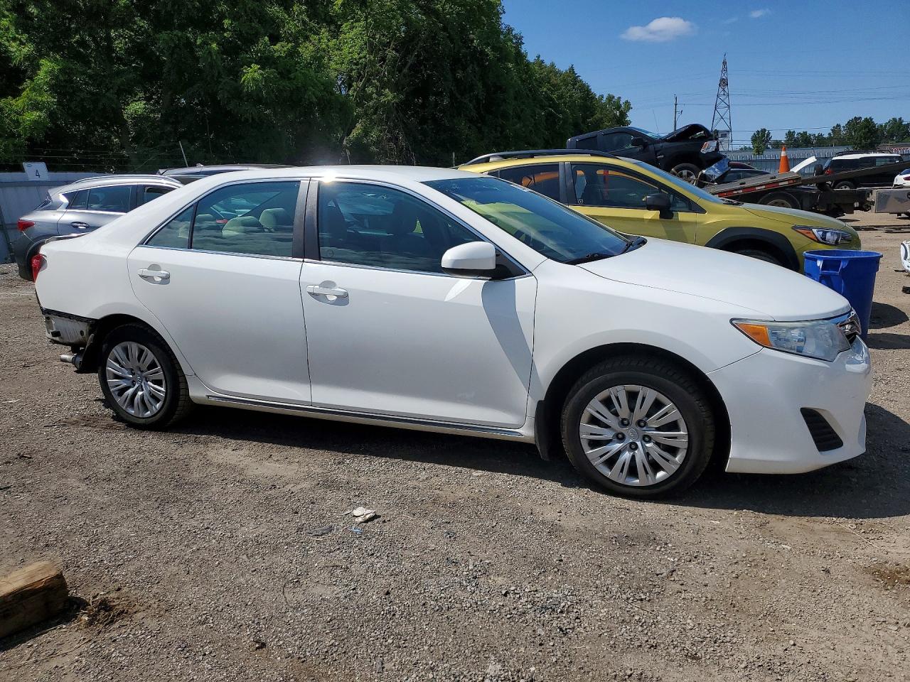 4T1BF1FK8DU642076 · 2013 TOYOTA CAMRY · 4/12